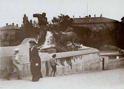 Czułym okiem | Od technik szlachetnych do smartfona 